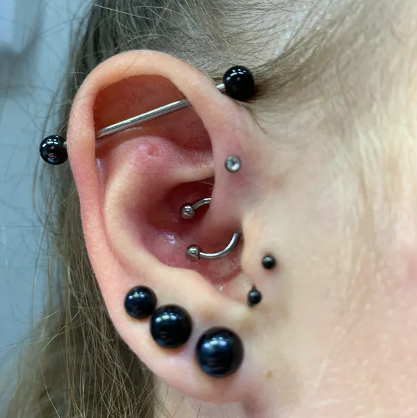 Unikarts Ink & Metal - dein Piercing- und Tattoostudio in Frankfurt