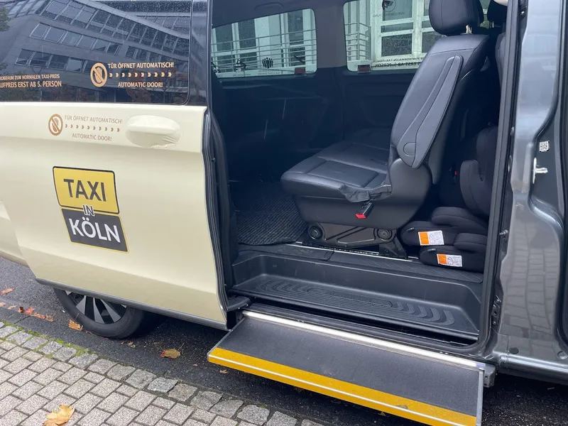 Großraumtaxi Köln - Taxi Köln