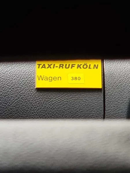 Taxi-Ruf Köln Taxi-Rufsäule eG