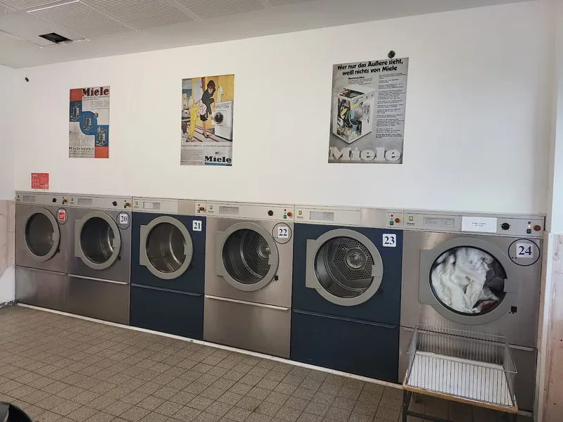 Miele, SB Waschsalon, Washworld