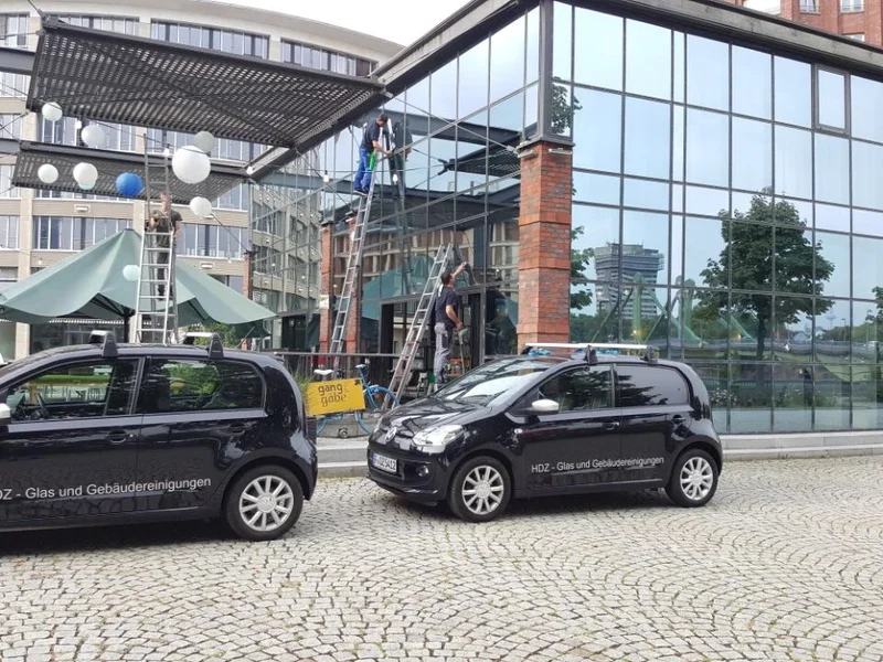 HDZ - Glas-und Gebäudereinigung