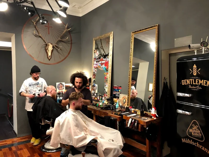 Gentlemen Barber Clubs