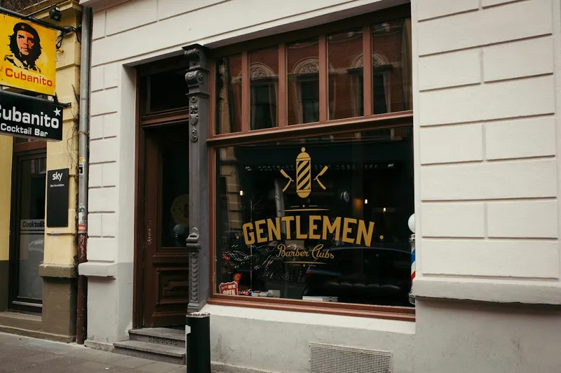 Gentlemen Barber Clubs