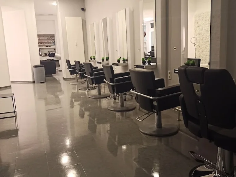 hiBeauty Haarstudio Sülz