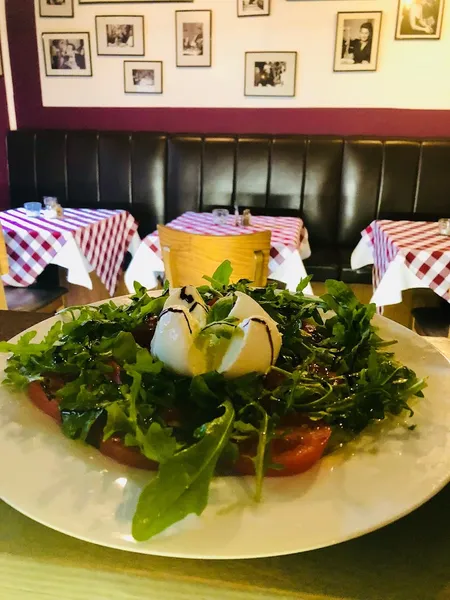 Pizzeria Trattoria Vinoteca - BOTTE