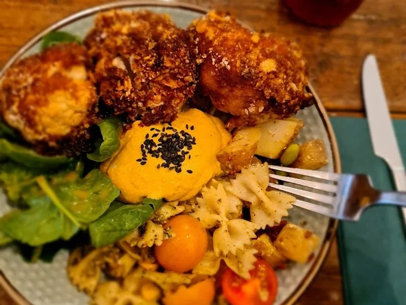 little green kitchen | Gereonsviertel