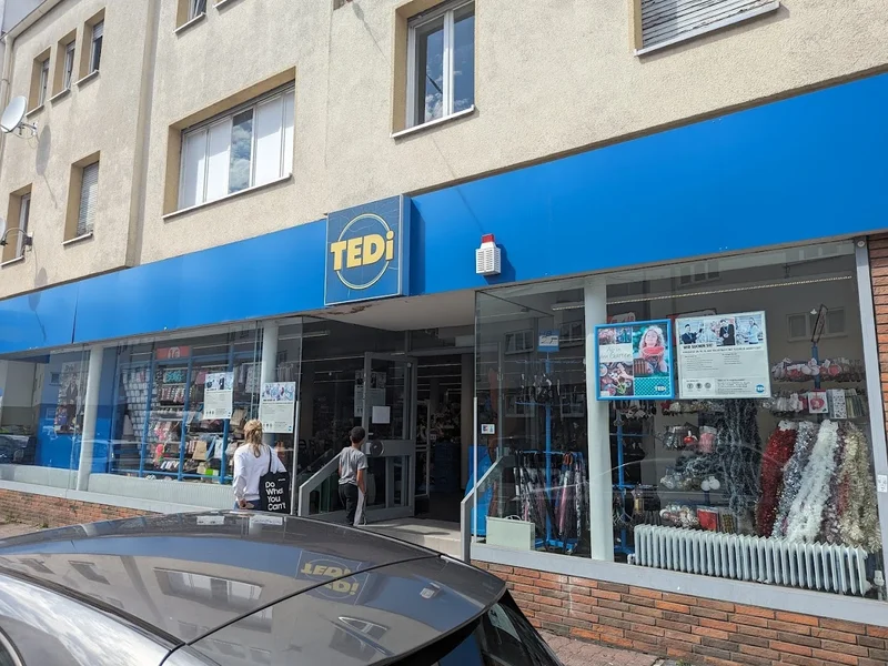 TEDi GmbH & Co. KG