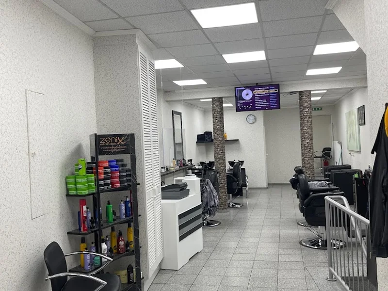 Kani 2 Friseur