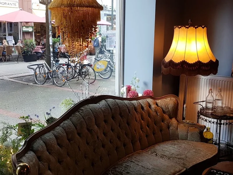 Mr. Leons Scherenhände