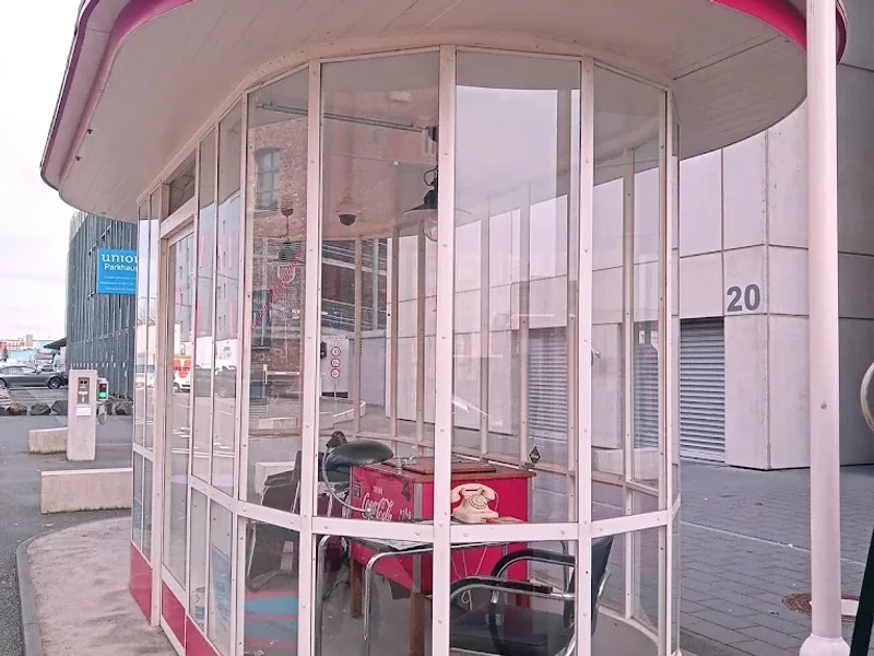 Historische Tankstelle Frankfurt am Main (Ostend)