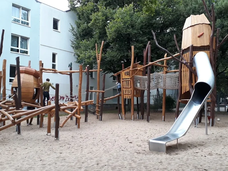 Bolz- und Spielplatz Buschgasse/An der Eiche