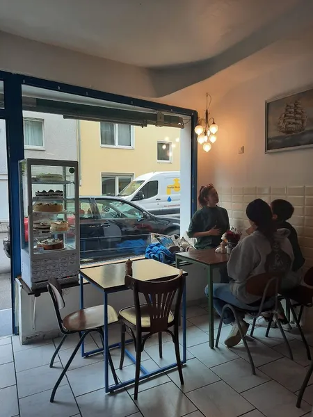 Café Rotkehlchen (Kalk)