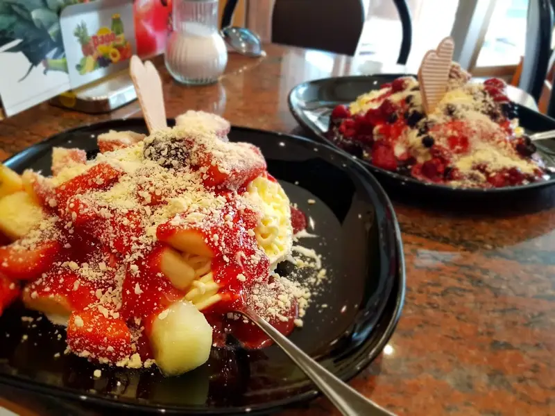 EISCAFE & WAFFEL HOUSE DOLOMITI GRIESHEIM