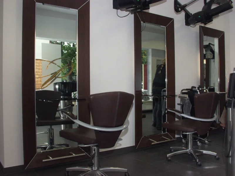 PASSIAS HAIRLOUNGE