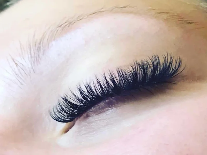 Beauty & Business by Michelle