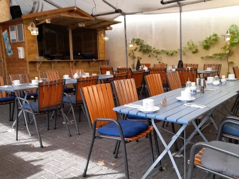 Hollwigger Bistrorant