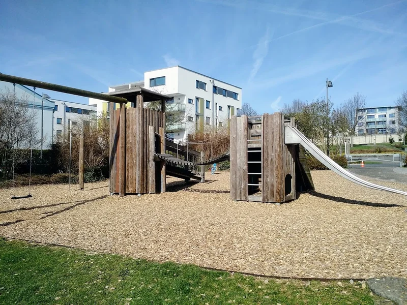 Brückenspielplatz