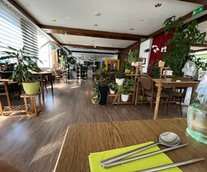 frühstückslokale in Nied Frankfurt am Main