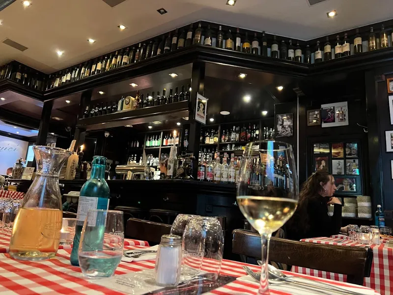 Trattoria Amici Westend