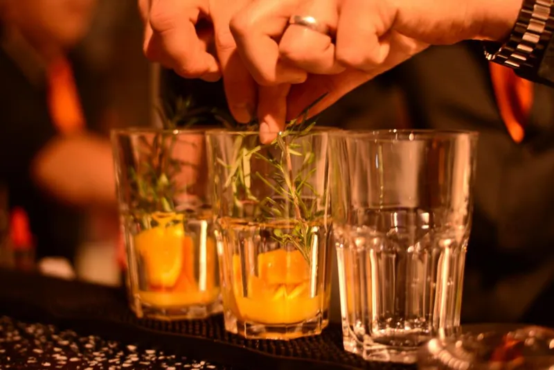 IN-LIVE Events & Gastro GmbH - Premium Cocktailservice | Cocktailcatering | Bar Catering