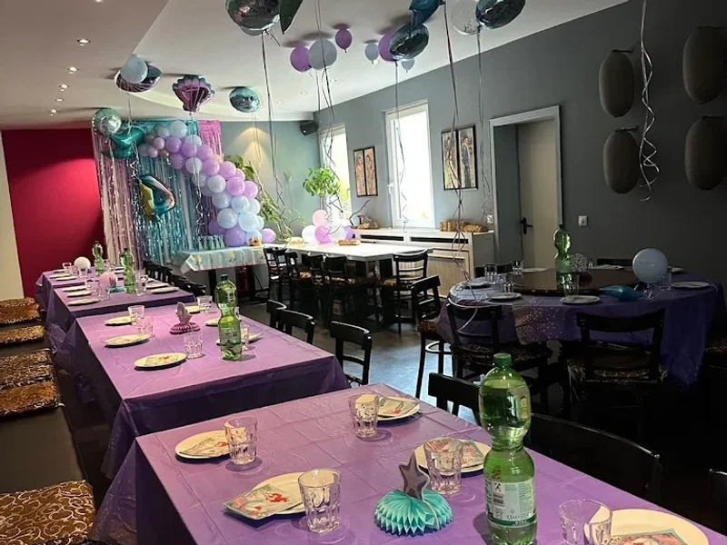 Leilei Restaurant China-Lounge