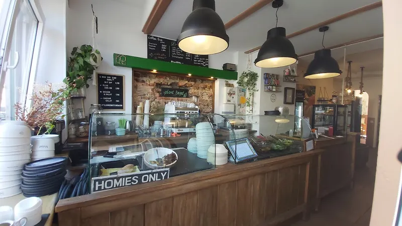little green kitchen | Gereonsviertel