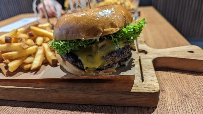 Mangal Burger