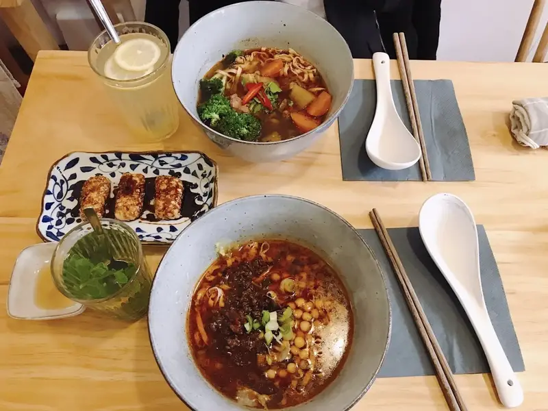 Bai Lu Noodles