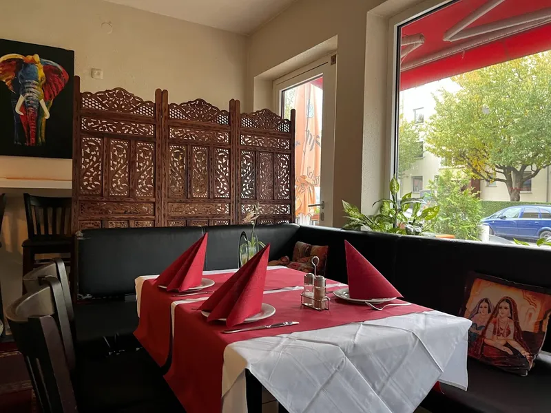 Lumbini Tandoori King - Indian and Nepalese Restaurant