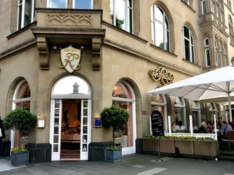 Liste 17 restaurants frühstück in Altstadt-Nord Köln⁠