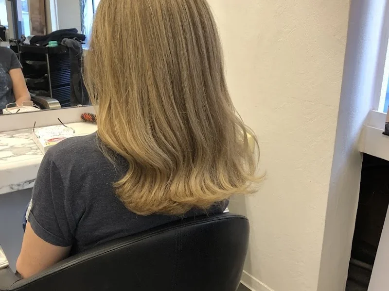 MD Friseure by Münevver Demir