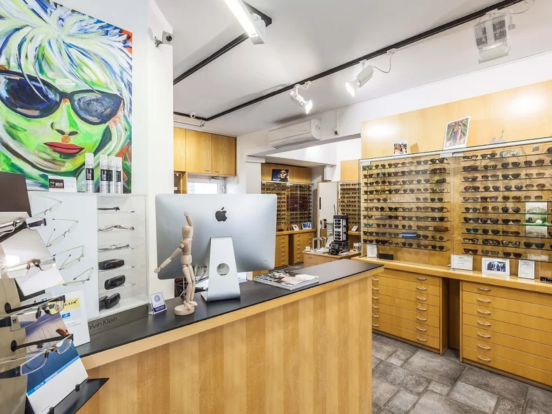 Brillen Hallerbach KG | Optik & Kontaktlinsen Köln