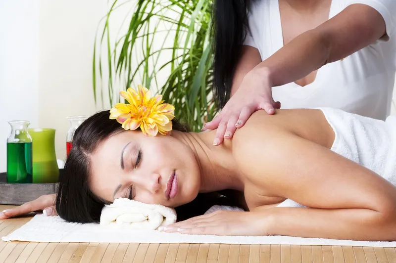 RungNapa Thai Massage