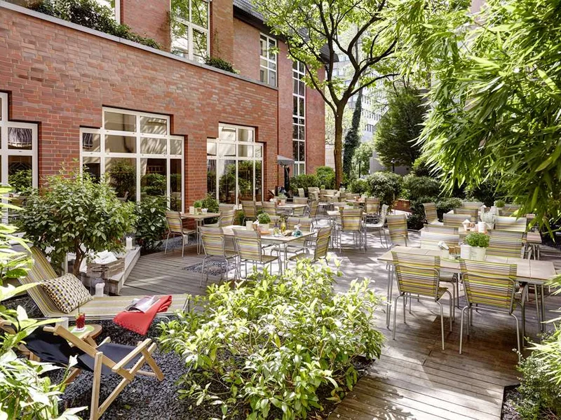 Lindner Hotel Cologne City Plaza - JDV by Hyatt