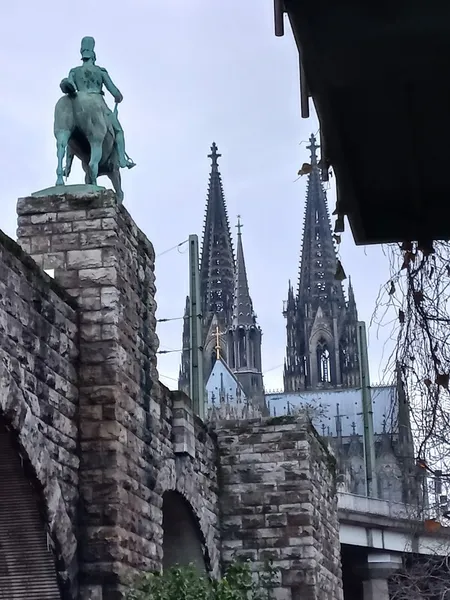 Römische Hafenstraße
