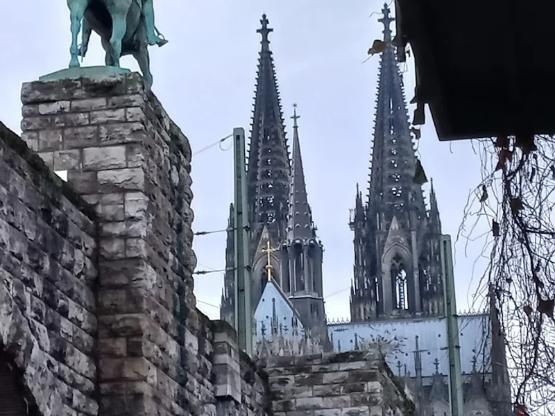 Römische Hafenstraße