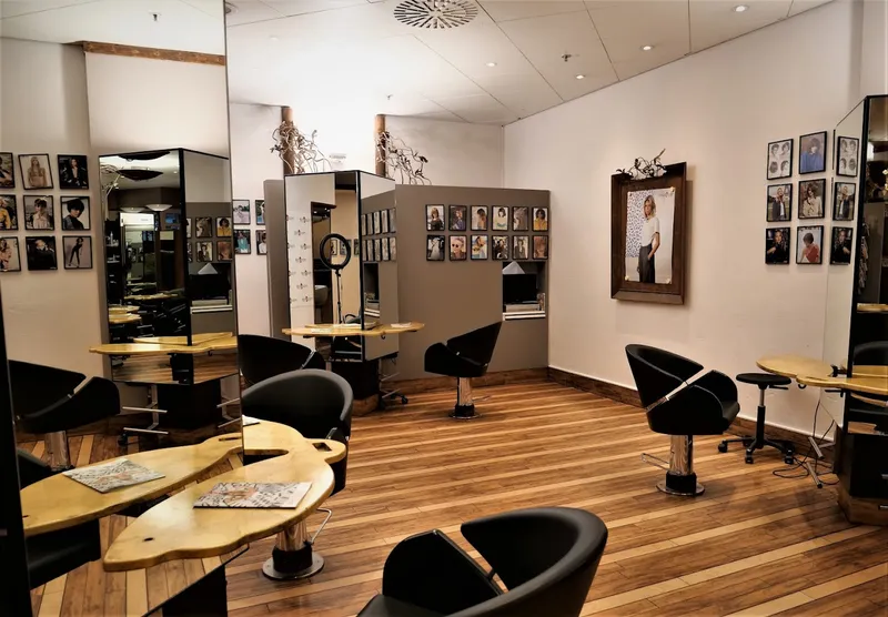 mod‘s hair Paris Friseursalon
