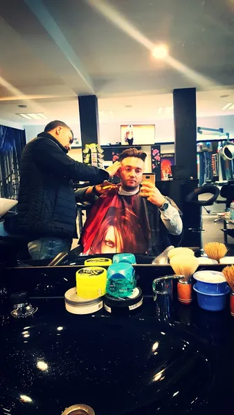 Hair Lounge Baki