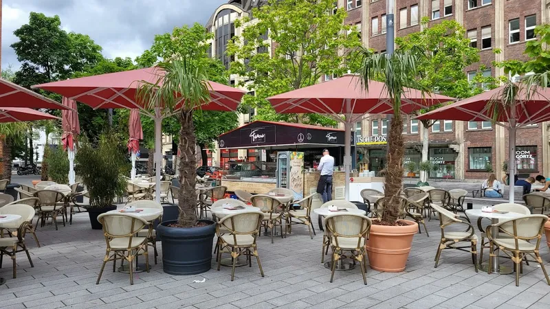 Famous Eiscafe