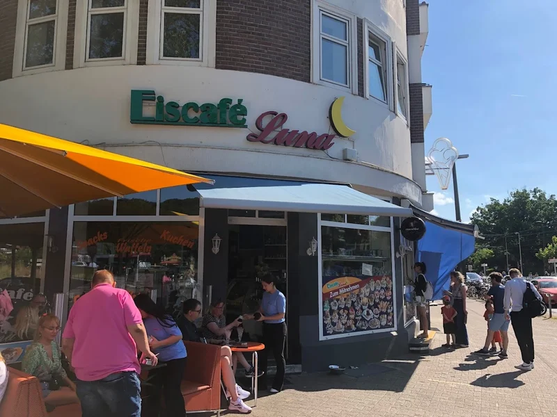 Eiscafé Luna