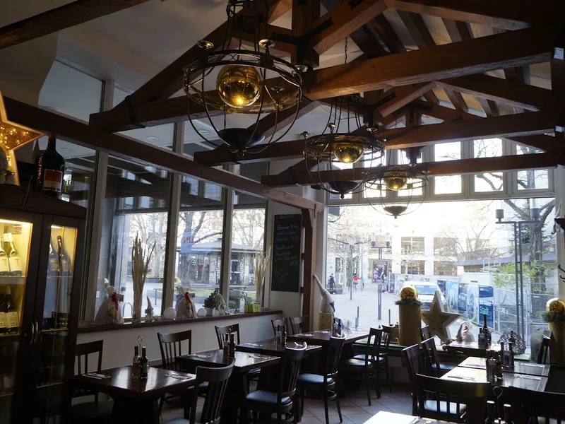 SENZANOME Cucina Italiana