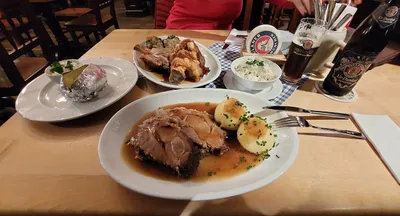 Liste 15 gänsebraten in Stuttgart