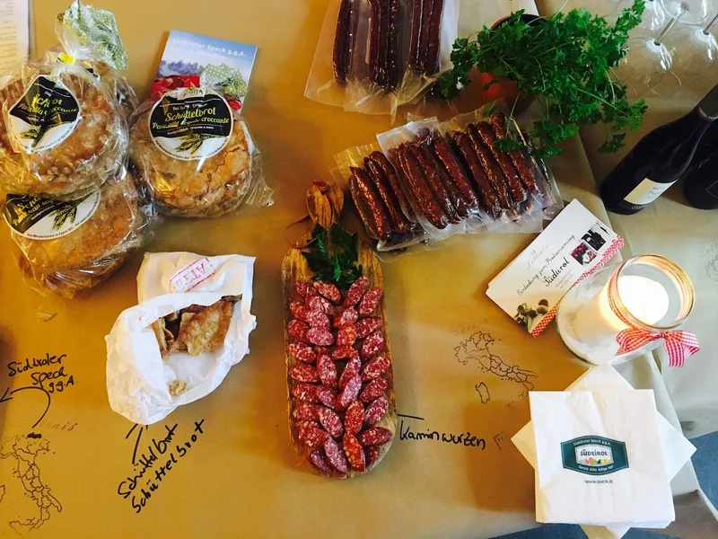 Lettinis - Italienische Feinkost, Weine, Geschenkkörbe & Online Shop und Online Tastings