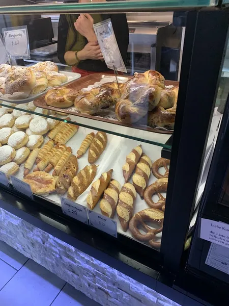 Serhat Bäckerei & Café