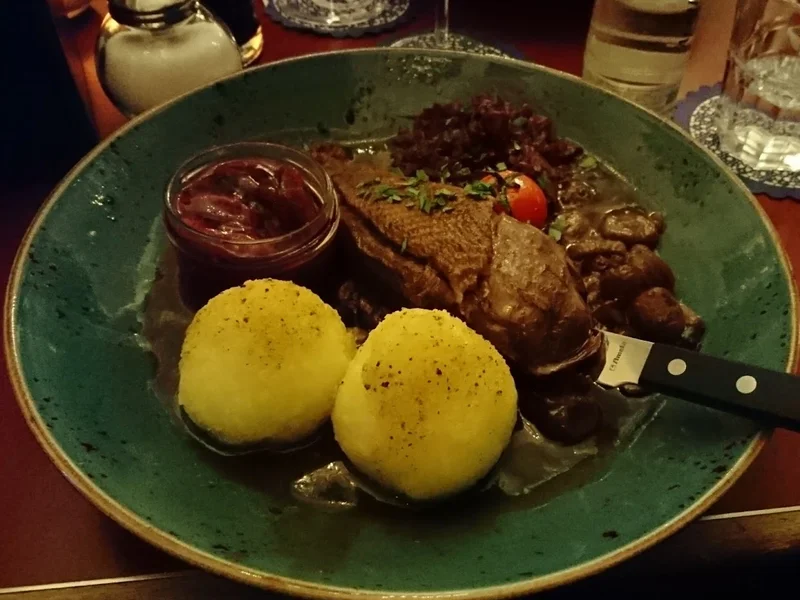 Schwan Restaurant Düsseldorf Altstadt