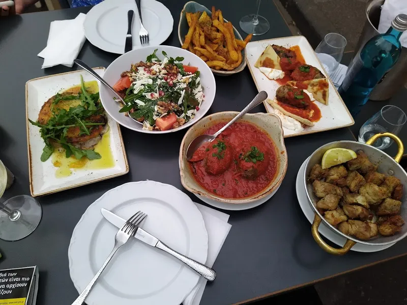 Taverna Eleon
