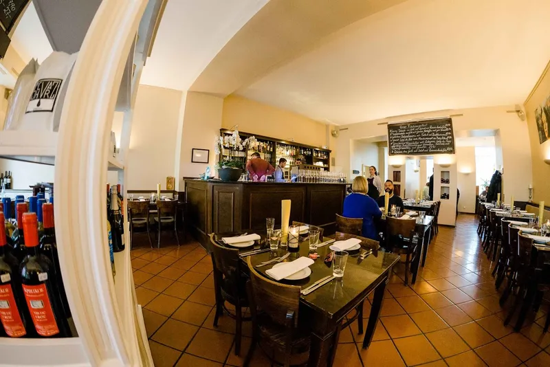 Askitis greek cuisine
