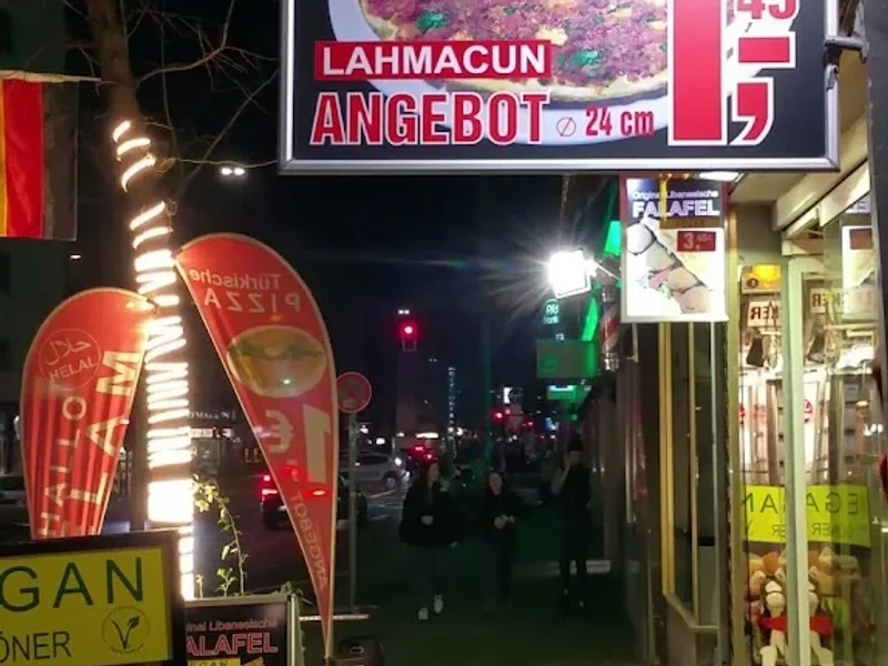 VEGAN HALAL DÖNER & PIZZA SELAM HELAL RESTAURANT