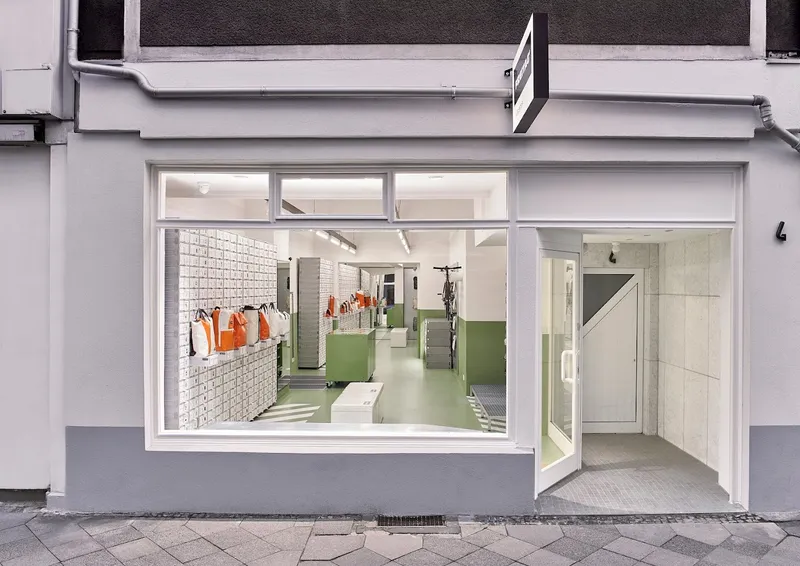 FREITAG Store Düsseldorf by Selekteur