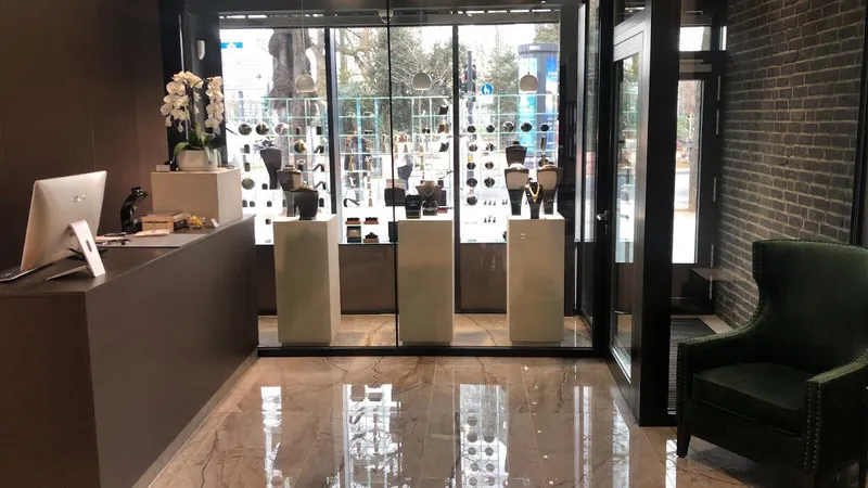 Kö98 DÜSSELDORF - JUWELIER & LEIHHAUS - Exklusive Uhren - Juwelen - Gold